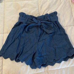 Scalloped boutique shorts